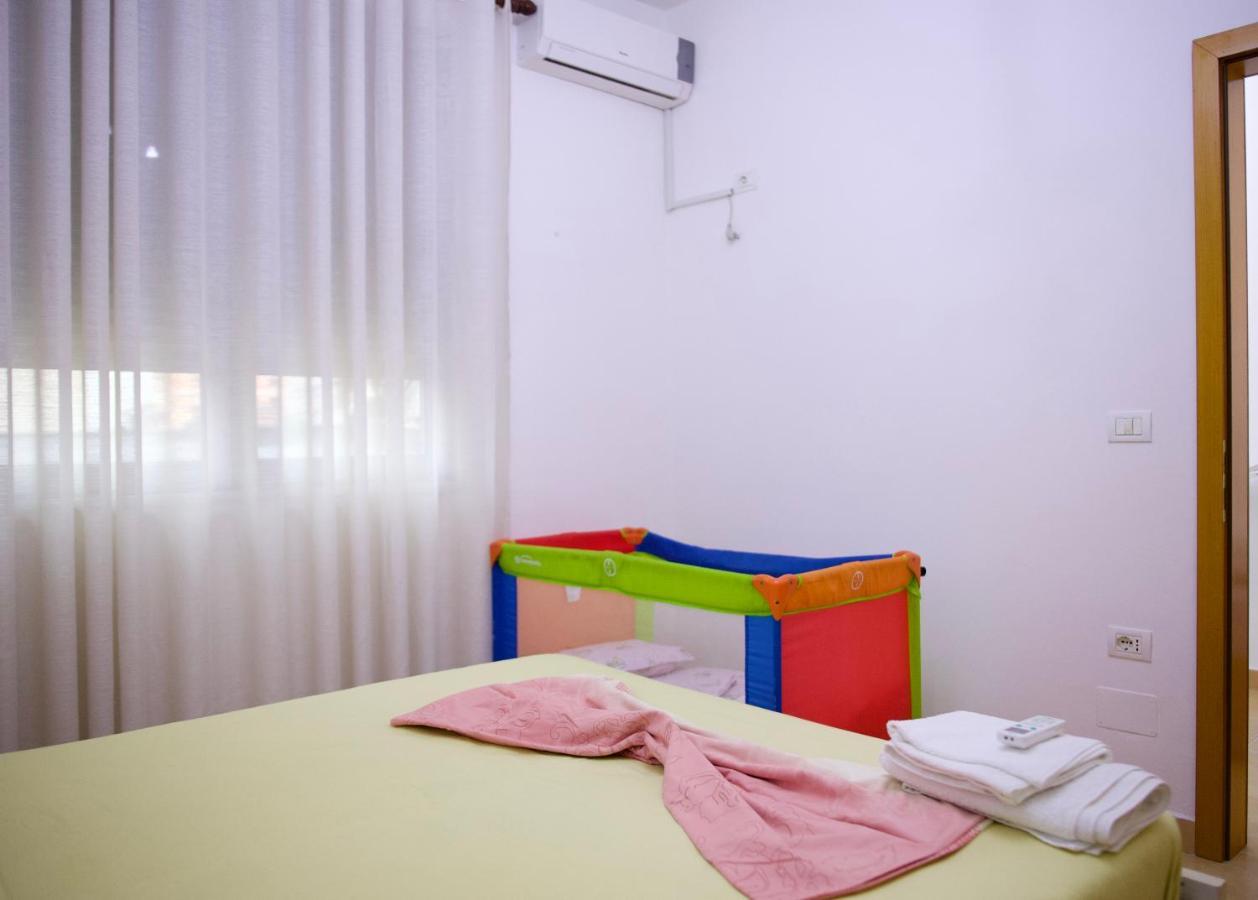 Nea'S Apartment Shkodër Esterno foto