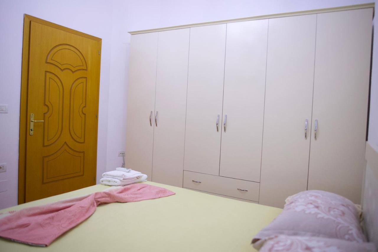 Nea'S Apartment Shkodër Esterno foto